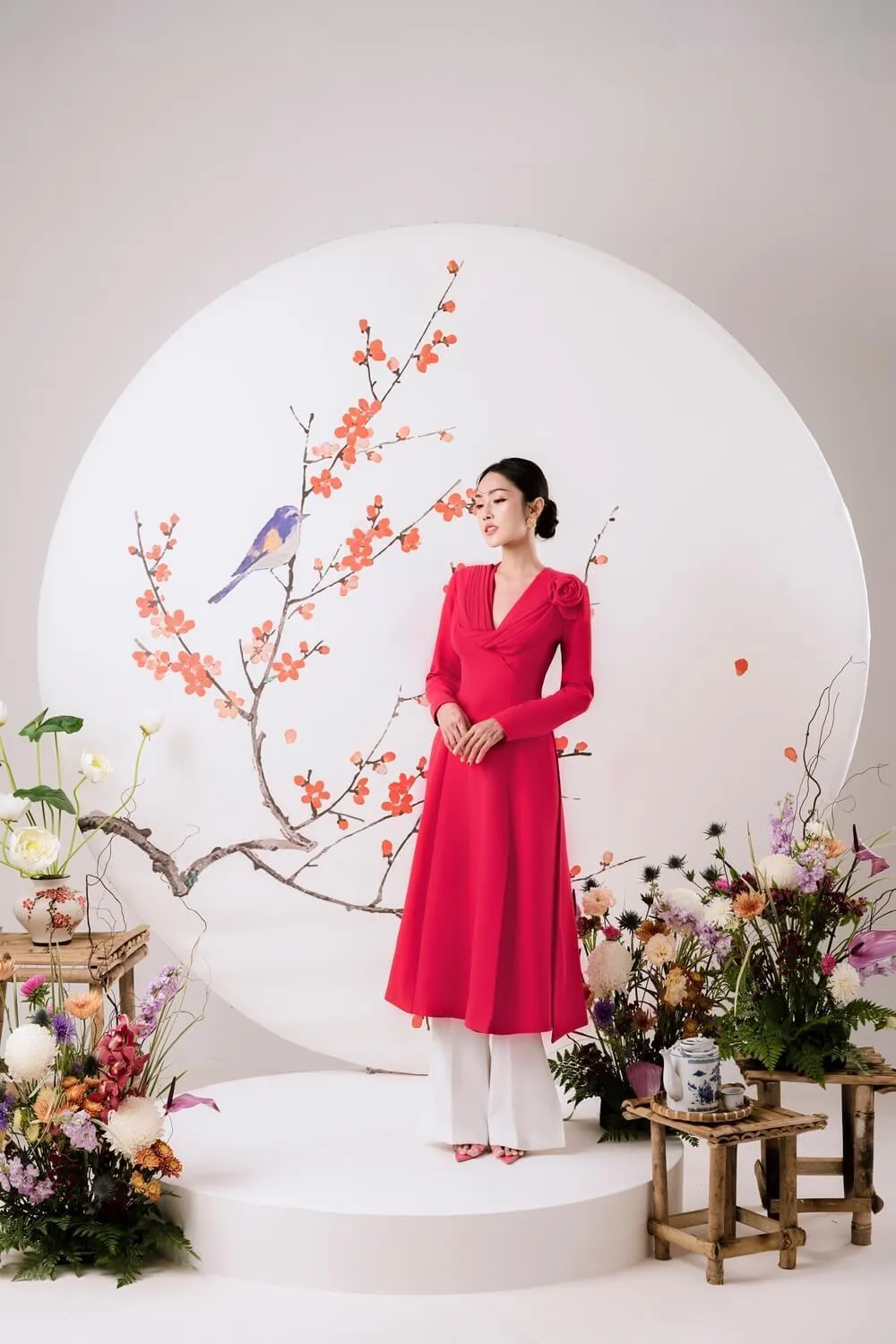 Carey V-Neck Ao Dai