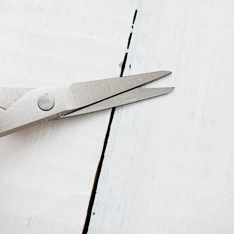 Fiskars Curved Needlework Scissors