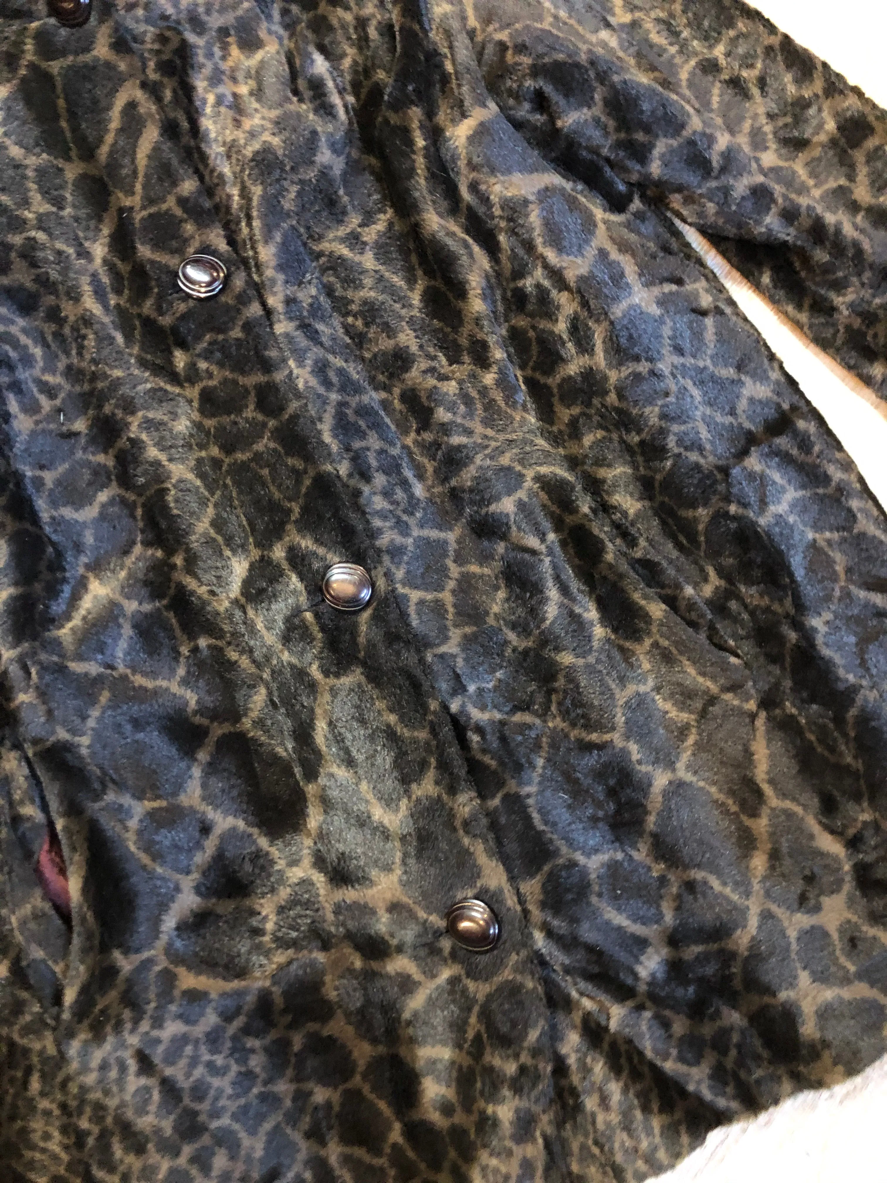 Vintage Novelti Faux Leopard Print Fur Jacket. Made in USA